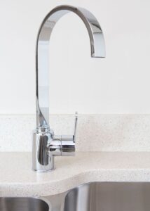 plumber replace kitchen tap, melbourne plumber mixer tap